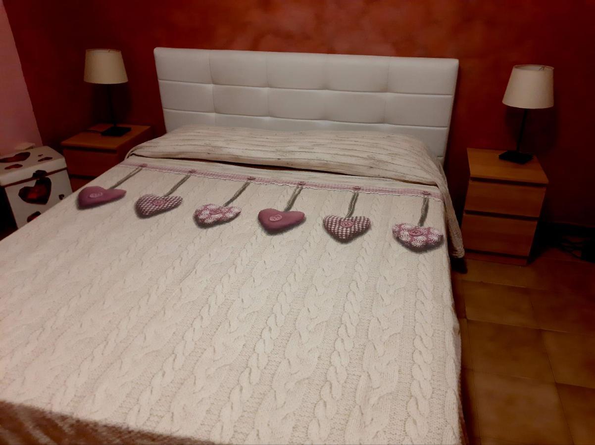 San Nicolo House Bed & Breakfast Aci Catena Exterior foto